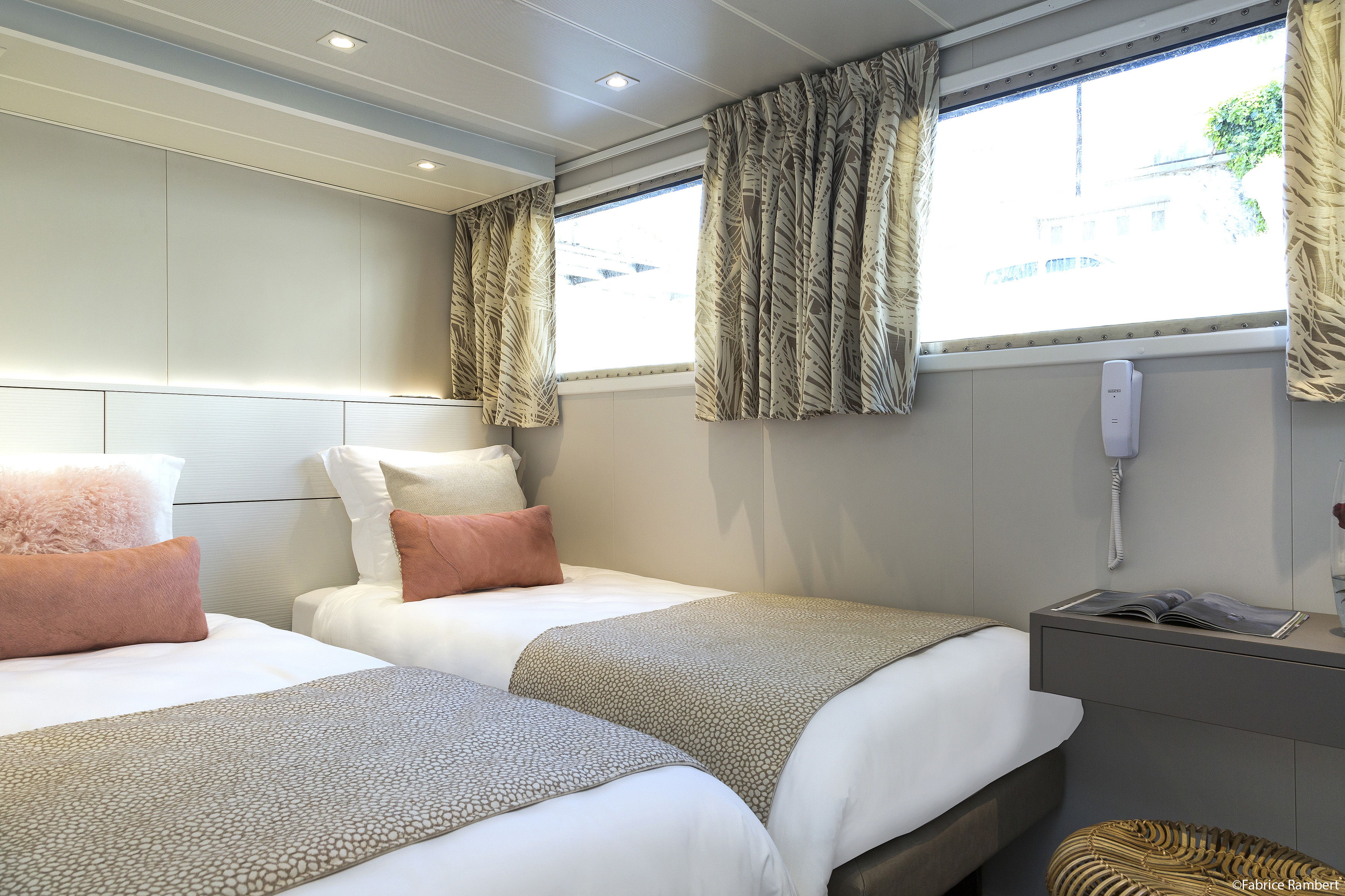 CroisiEurope Anne-Marie Cabin 1.jpg
